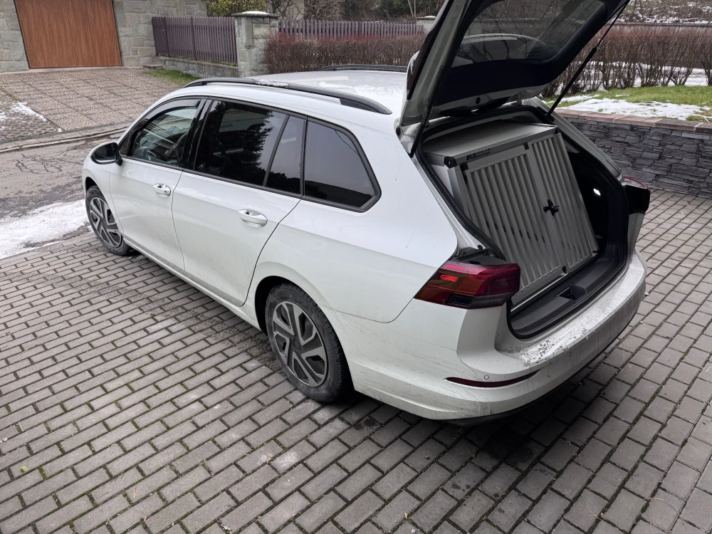 Box4Dogs přepravní klec do auta - Volkswagen Golf