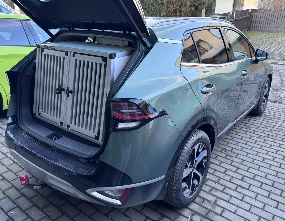 Box4Dogs přepravní klec do auta - Kia Sportage 