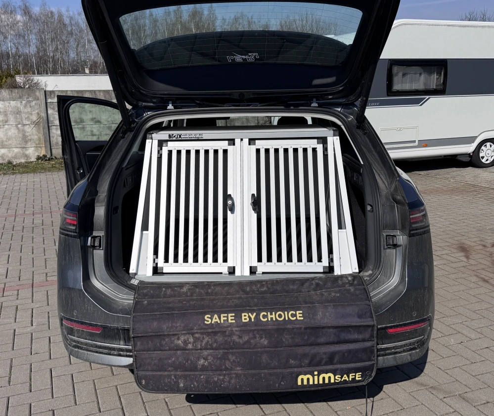 Box4Dogs přepravní klec do auta - Volkswagen Passat B9