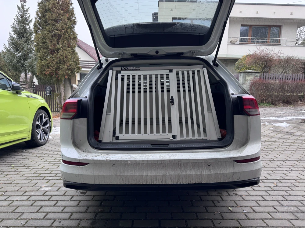 Box4Dogs přepravní klec do auta - Volkswagen Golf