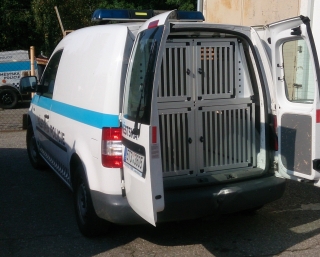 Box4Dogs přepravní klec do auta - Volkswagen Caddy