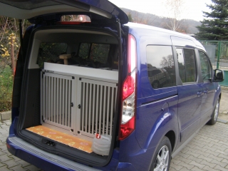 Box4Dogs přepravní klec do auta - Ford Tourneo Grand connect
