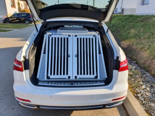 Box4Dogs přepravní klec do auta - AUDI A6