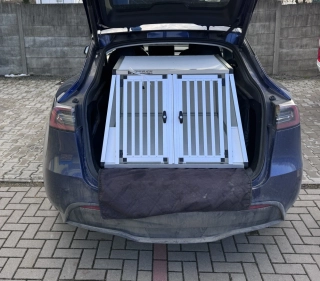 Box4Dogs přepravní klec do auta - TESLA Y