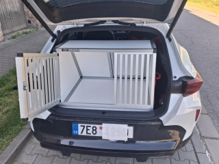 Box4Dogs přepravní klec do auta - Formentor 2026